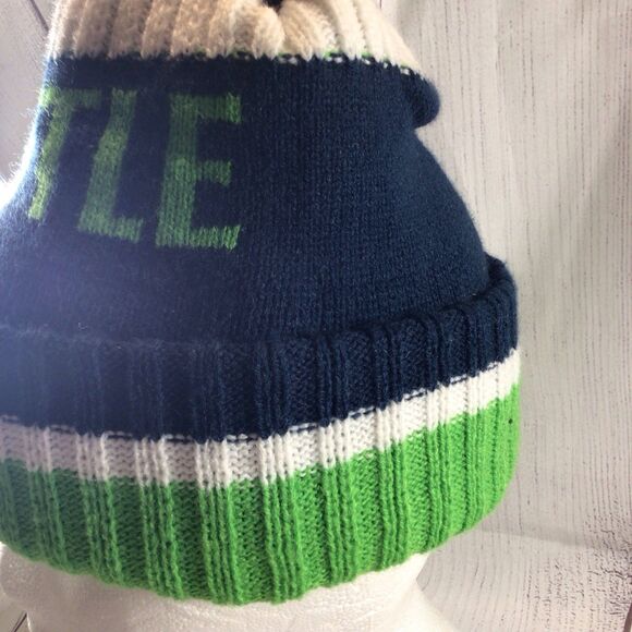 Seattle Football Unbranded Blue Green Beanie With Pom Pom - Picture 5 of 14